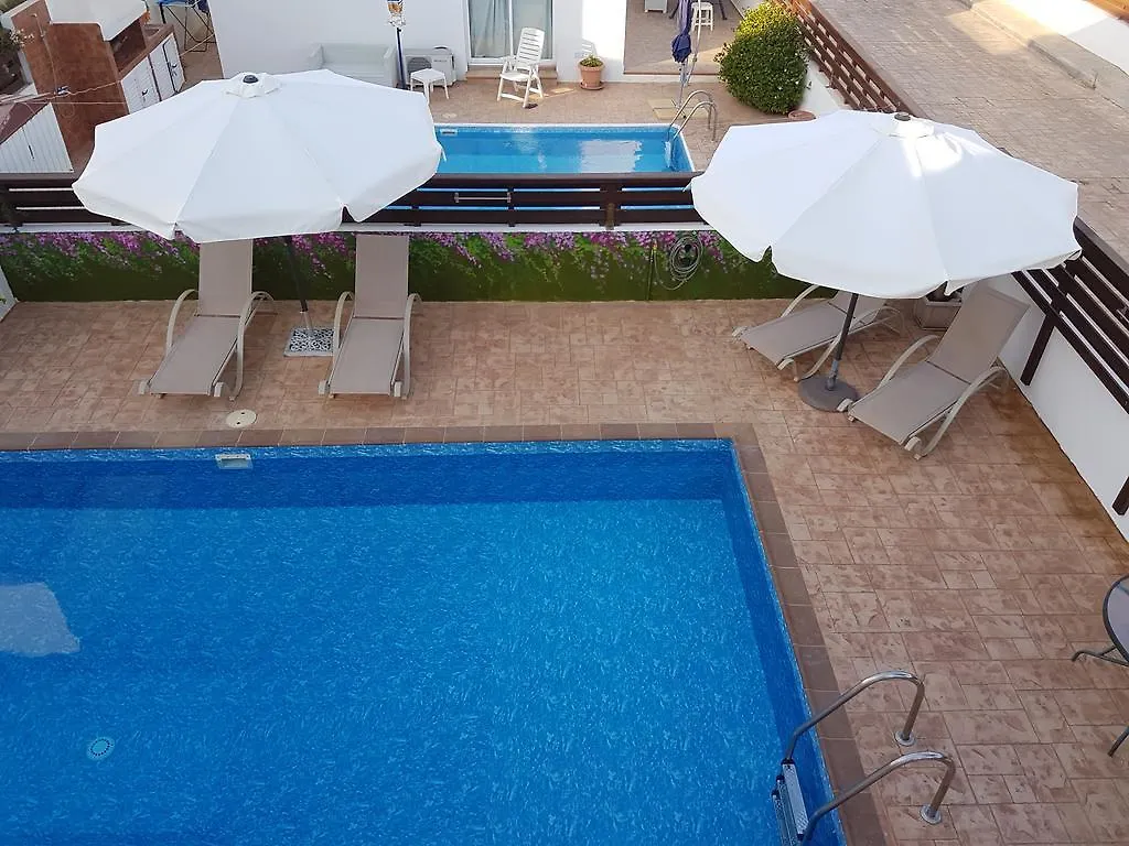 Villa Charlotte Protaras