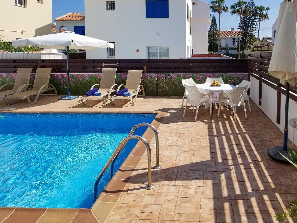 Villa Charlotte Protaras